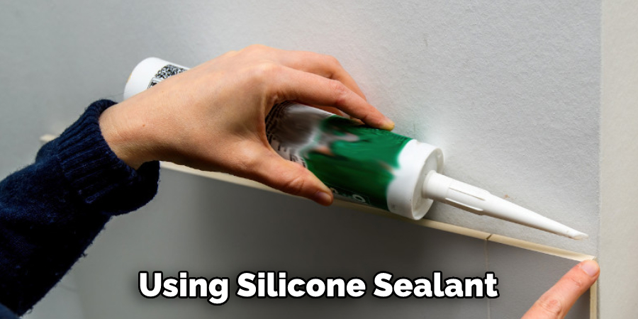 Using Silicone Sealant 