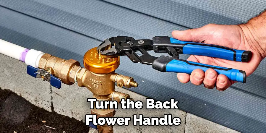 Turn the Back Flower Handle