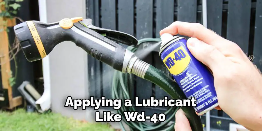 Applying a Lubricant Like Wd-40