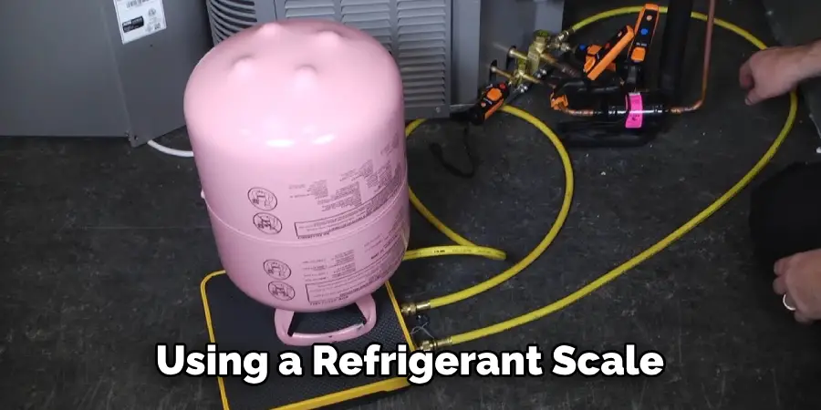 Using a Refrigerant Scale