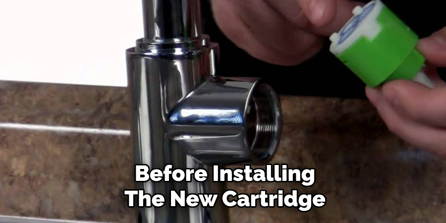 Before Installing
The New Cartridge