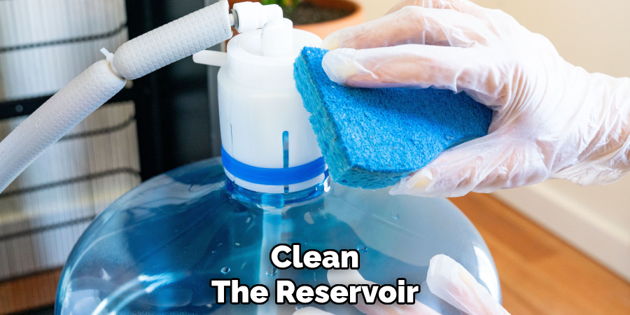 Clean
The Reservoir