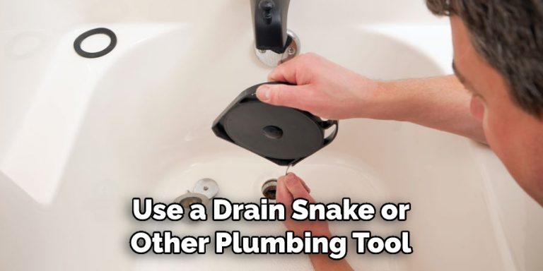 how-to-get-an-object-out-of-the-bathtub-drain-10-easy-methods