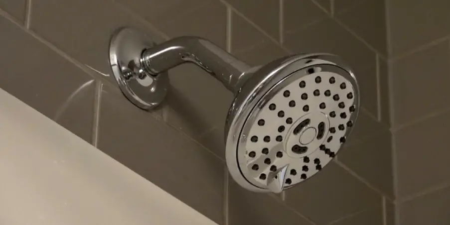 How to Adjust the Temperature on a Delta Shower Faucet