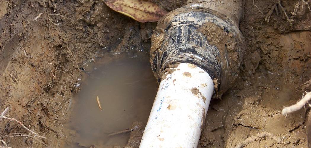 How to Fix a Broken Water Pipe Underground